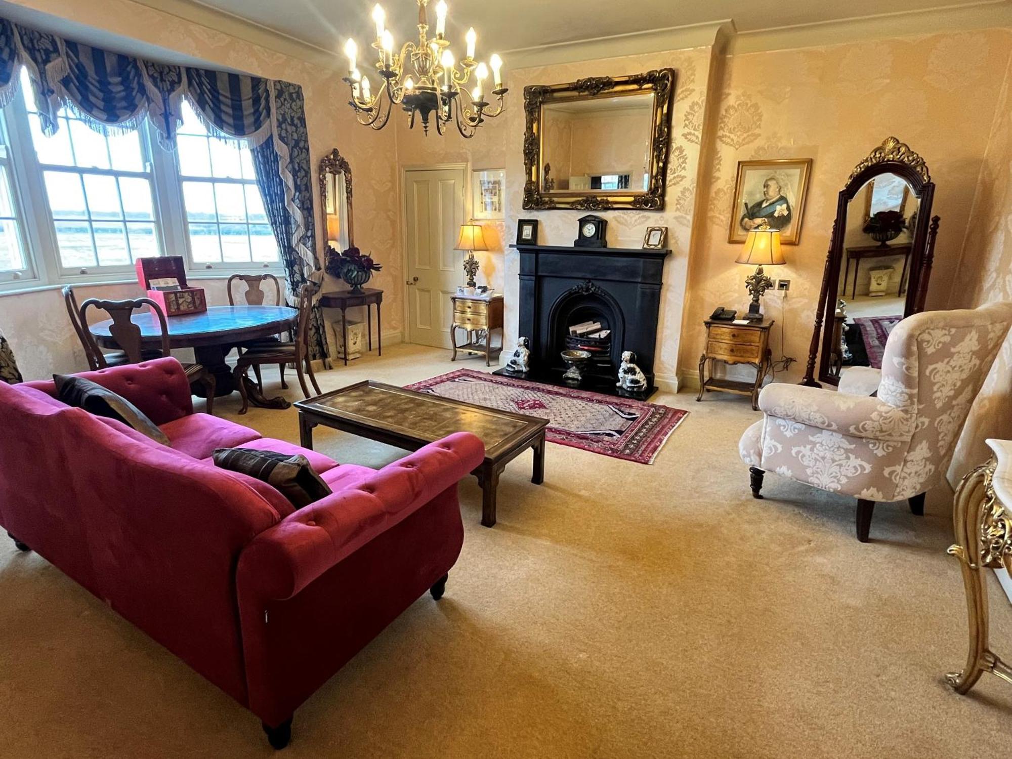 Ye Olde Bell Hotel & Spa レットフォード エクステリア 写真